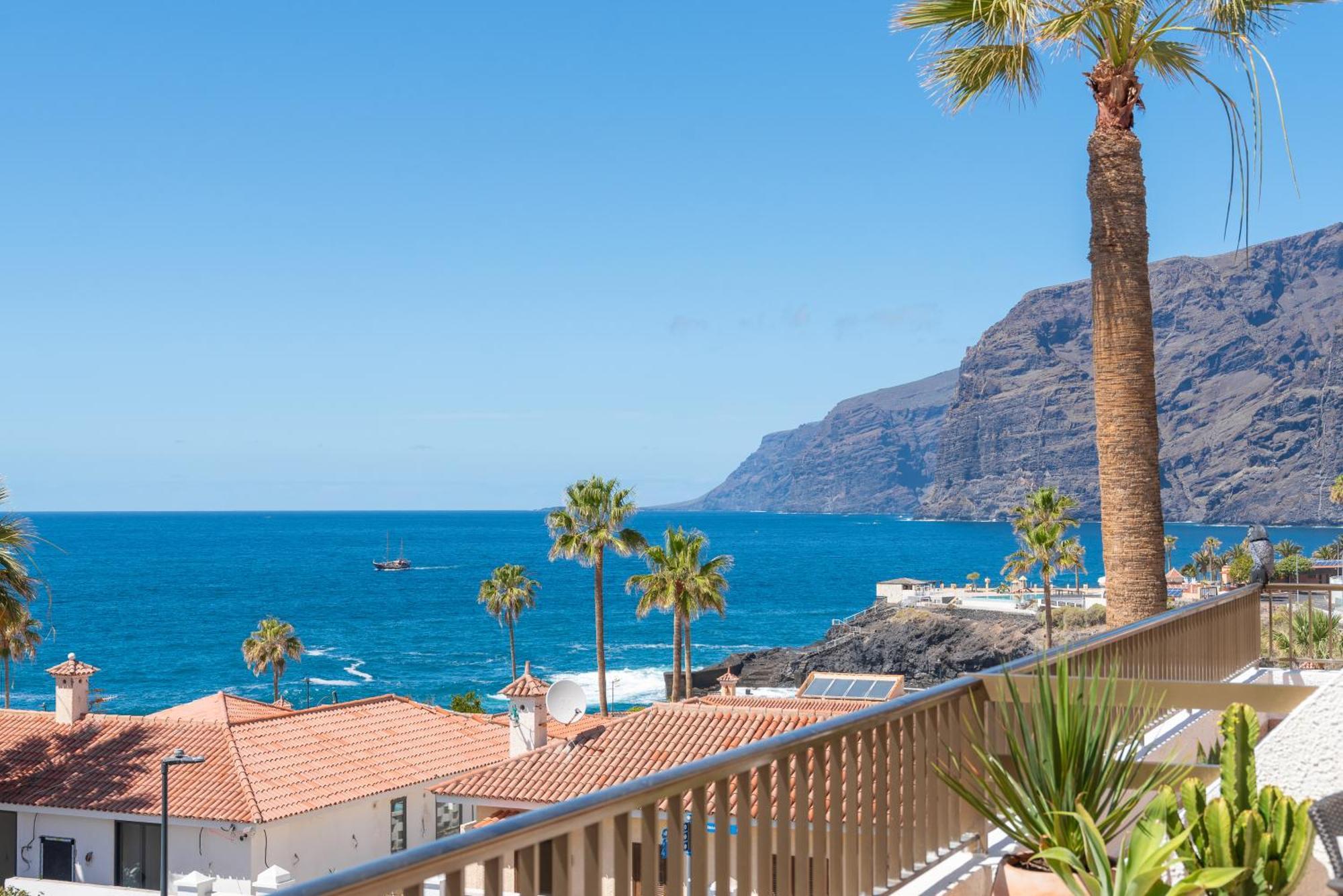 Home With Stunning View By Dream Homes Tenerife Puerto de Santiago  Exteriör bild