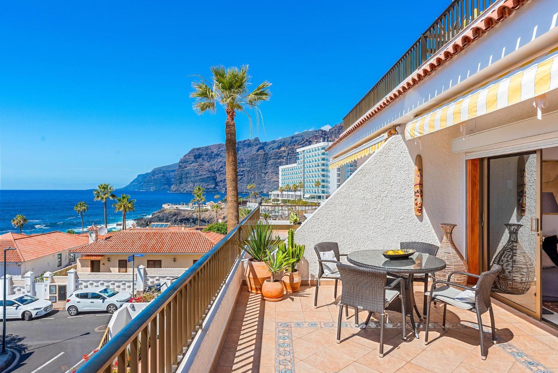 Home With Stunning View By Dream Homes Tenerife Puerto de Santiago  Exteriör bild