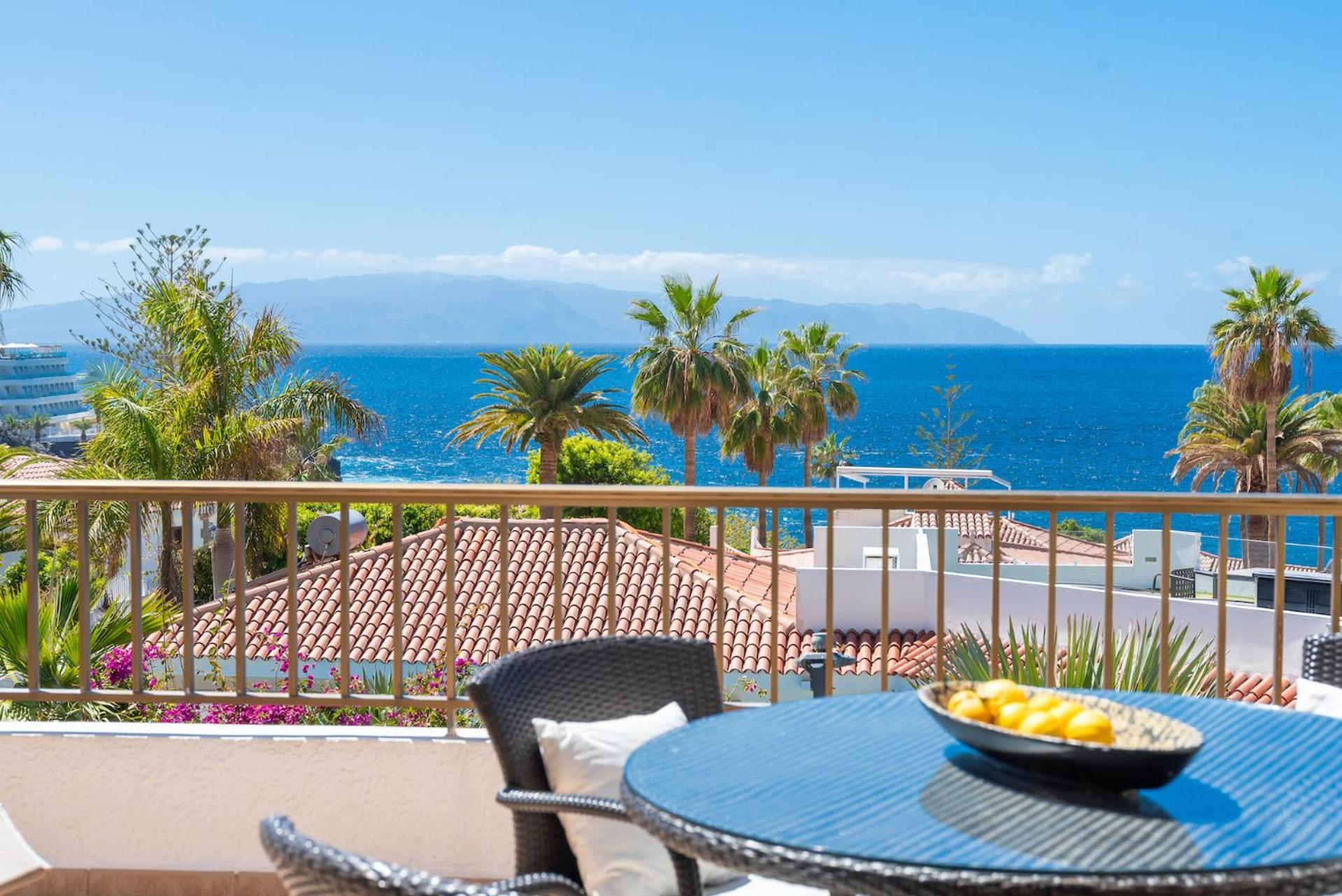 Home With Stunning View By Dream Homes Tenerife Puerto de Santiago  Exteriör bild