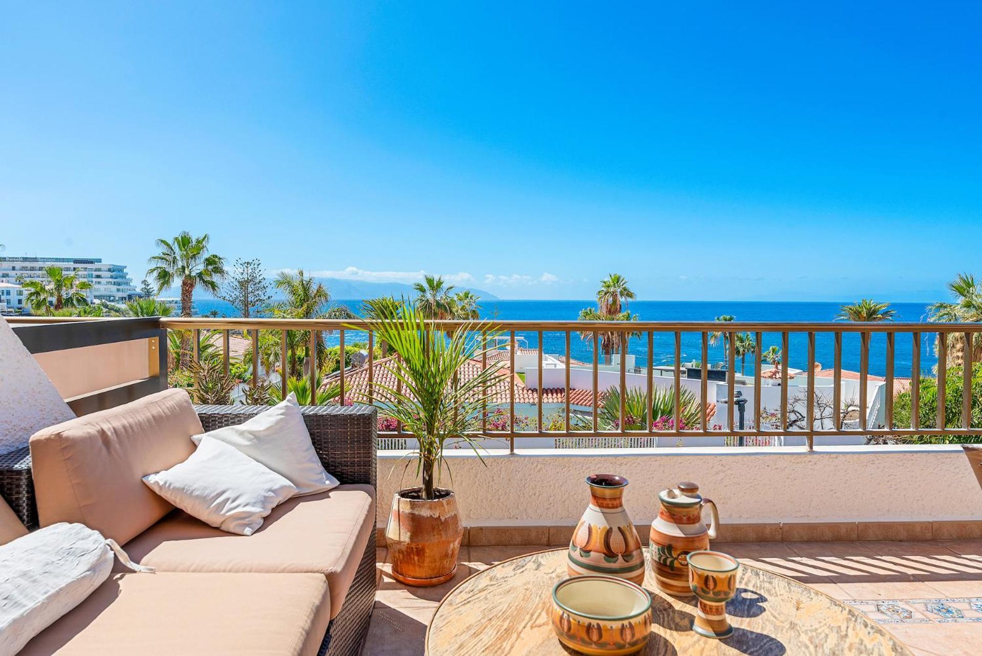 Home With Stunning View By Dream Homes Tenerife Puerto de Santiago  Exteriör bild